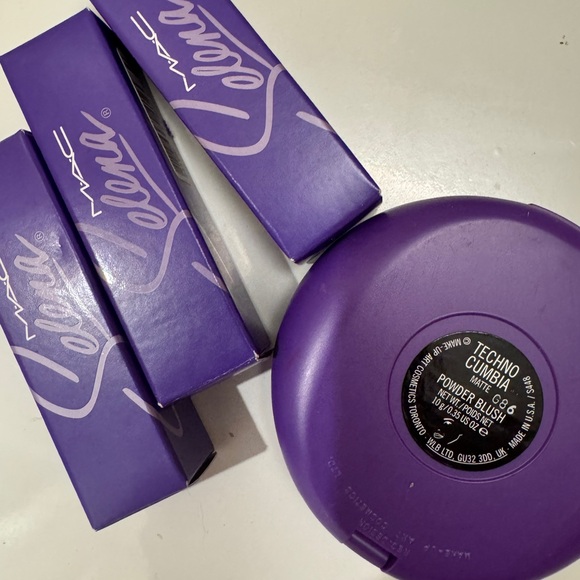 Mac Selena 3 Lipstick and Blush Combo - Picture 3 of 3